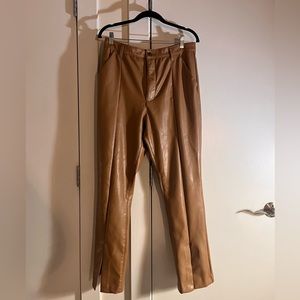 Abercrombie & Fitch tan/brown split hem leather pants. Size 14 short curve love